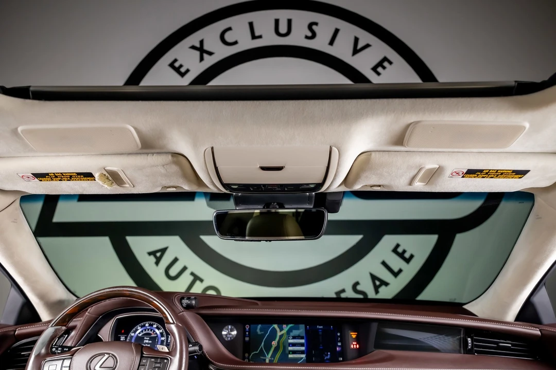 2018 Lexus LS 5th Gen - Image 10 of 12