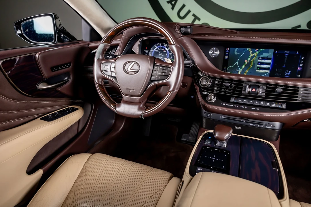 2018 Lexus LS 5th Gen - Image 7 of 12