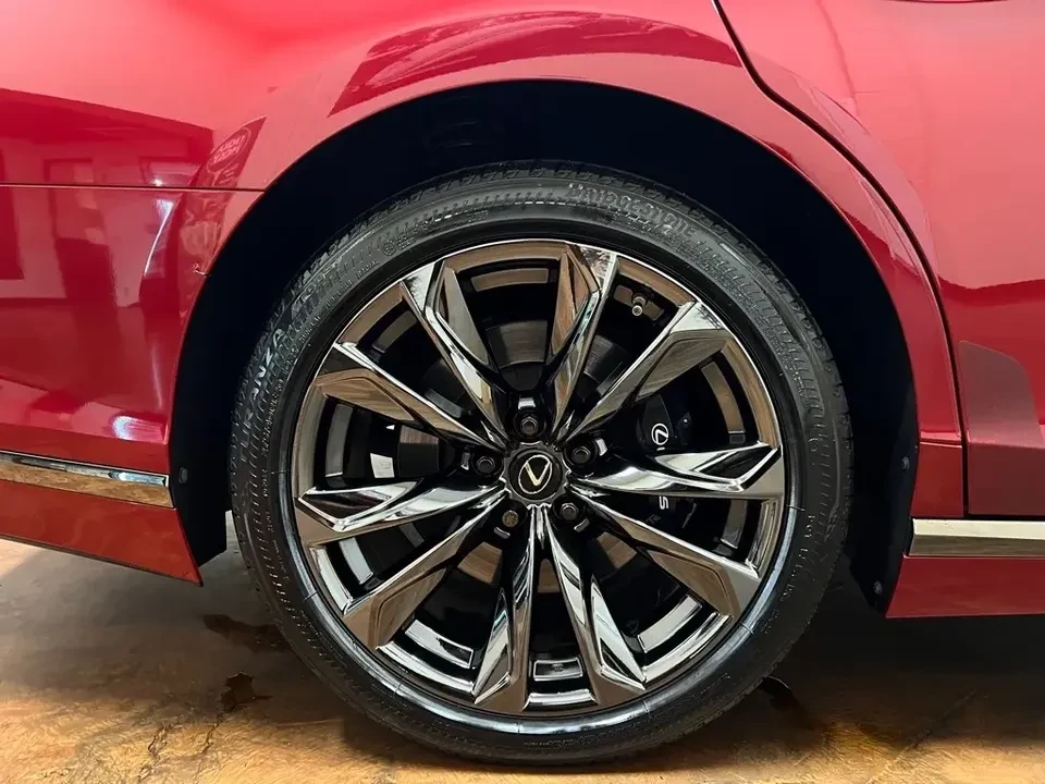 2018 Lexus LS 5th Gen - Image 6 of 19