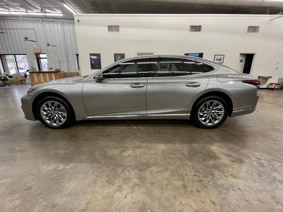 2018 Lexus LS 5th Gen - Image 5 of 6