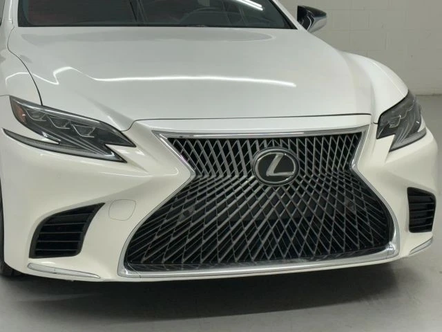 2018 Lexus LS 5th Gen - Image 11 of 12
