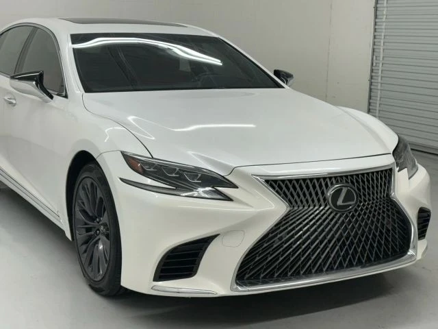 2018 Lexus LS 5th Gen - Image 10 of 12