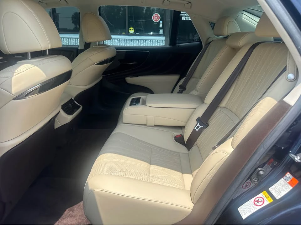 2018 Lexus LS 5th Gen - Image 10 of 20