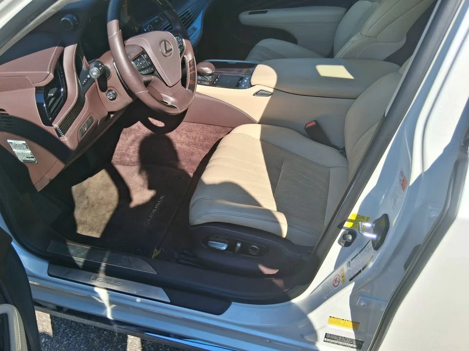 2018 Lexus LS 5th Gen - Image 6 of 17