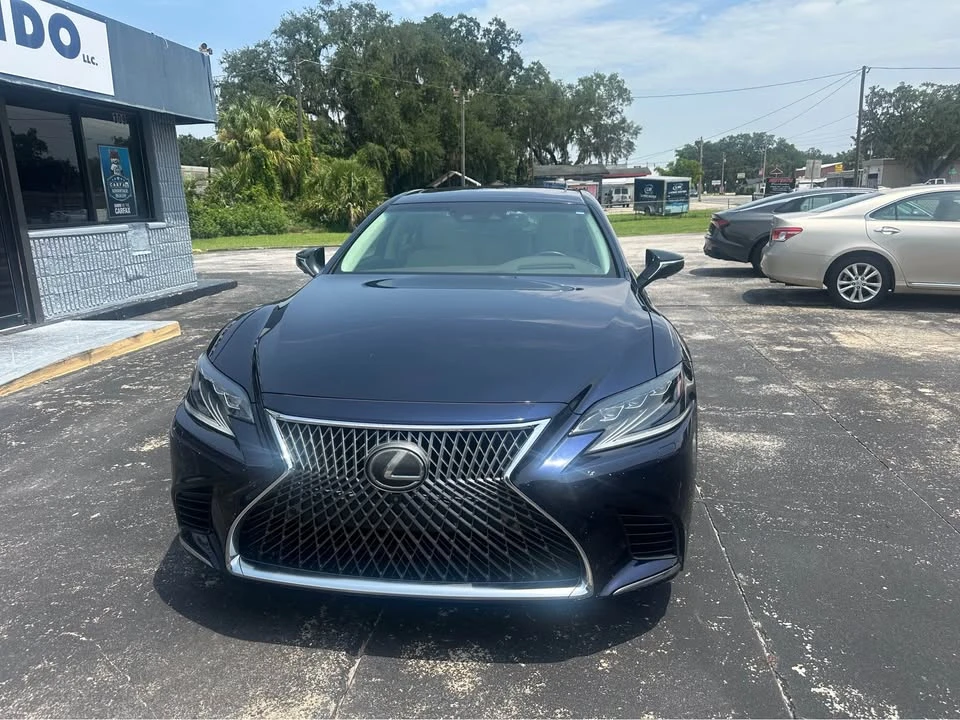 2018 Lexus LS 5th Gen - Image 4 of 20
