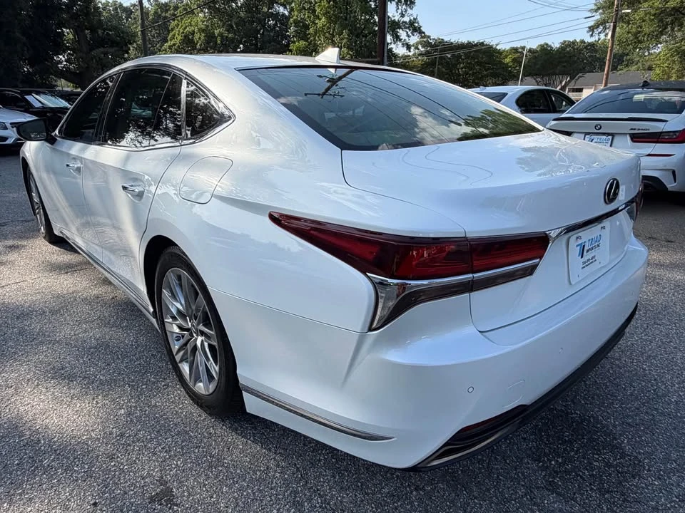 2018 Lexus LS 5th Gen - Image 3 of 19
