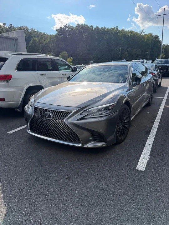 2018 Lexus LS 5th Gen - Image 2 of 7