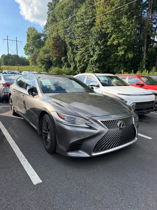 2018 Lexus LS 5th Gen - Image 3 of 7