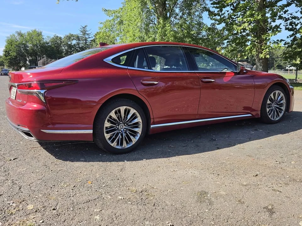 2018 Lexus LS 5th Gen - Image 3 of 10