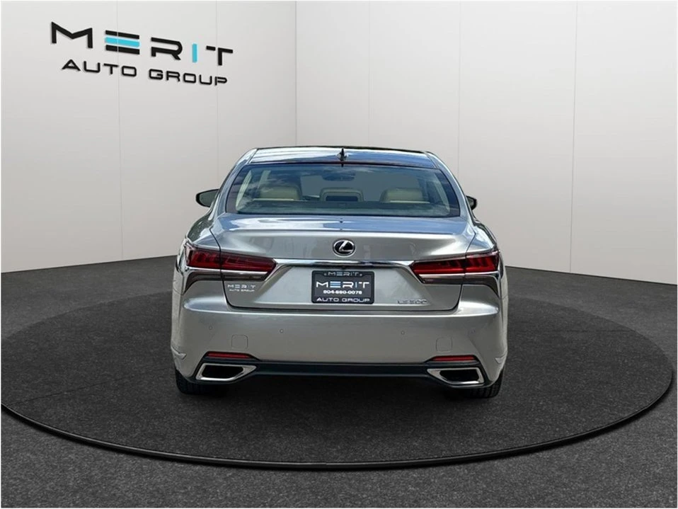 2018 Lexus LS 5th Gen - Image 8 of 20