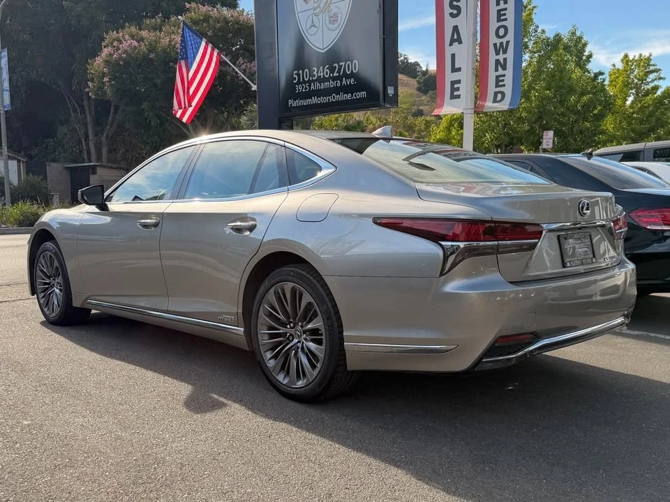 2018 Lexus LS 5th Gen - Image 6 of 20