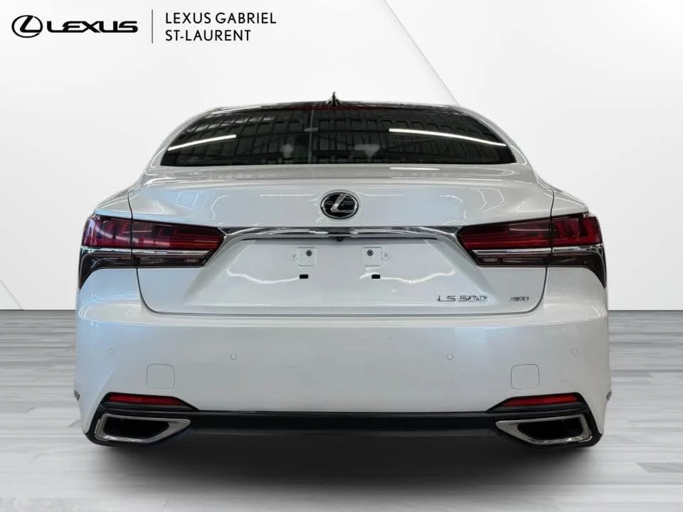 2018 Lexus LS 5th Gen - Image 5 of 17