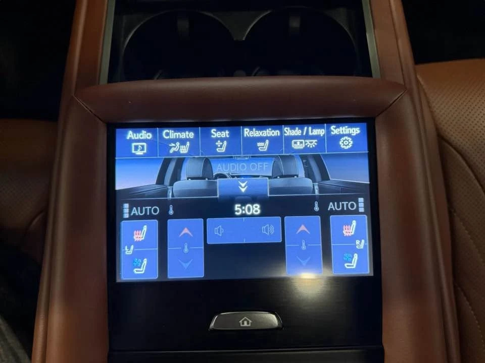2018 Lexus LS 5th Gen - Image 12 of 17