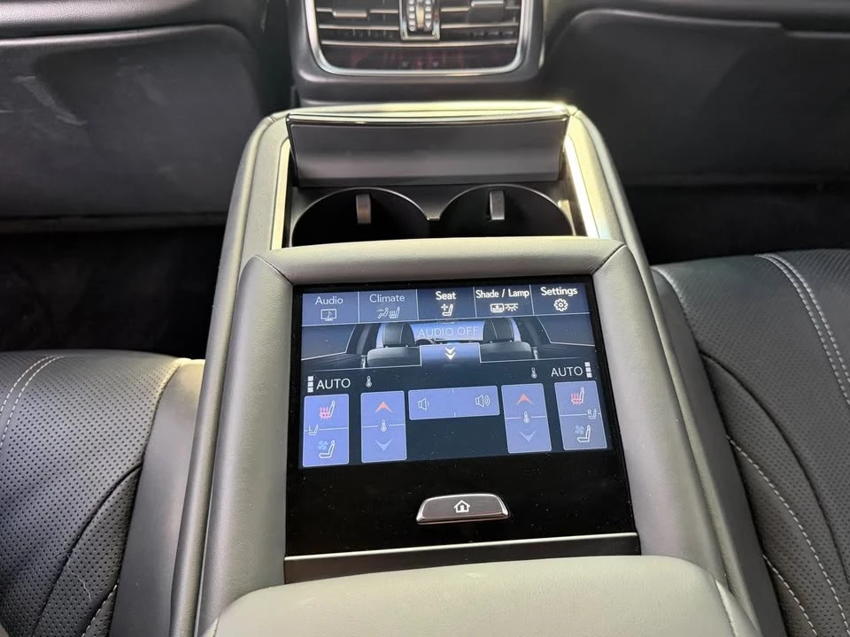 2018 Lexus LS 5th Gen - Image 20 of 20