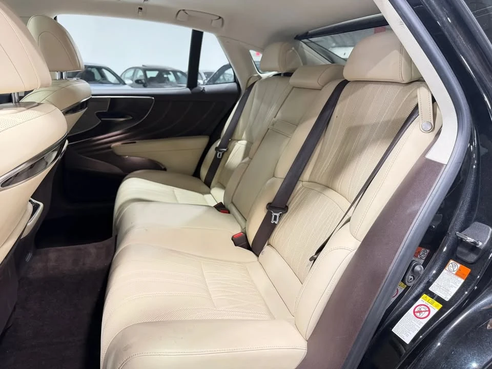 2018 Lexus LS 5th Gen - Image 5 of 5