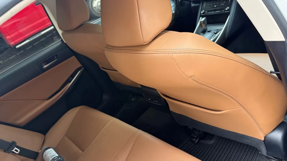 2018 Lexus LS 5th Gen - Image 6 of 8