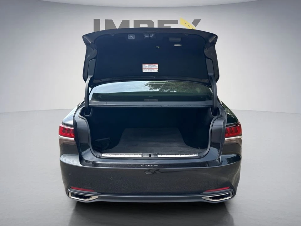 2018 Lexus LS 5th Gen - Image 31 of 31