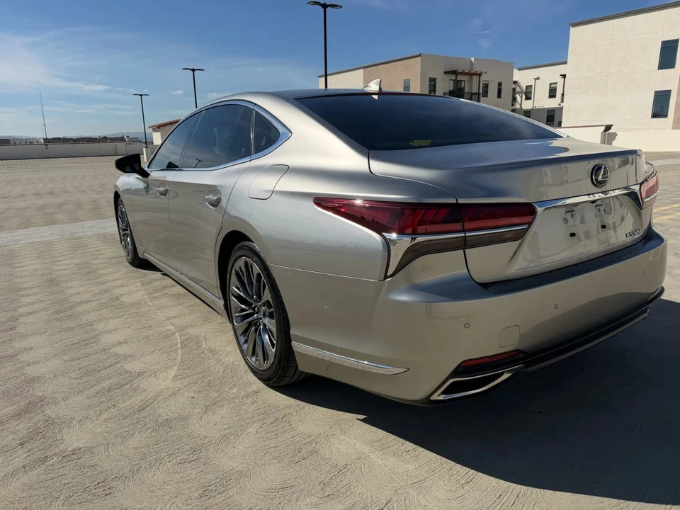 2018 Lexus LS 5th Gen - Image 3 of 20