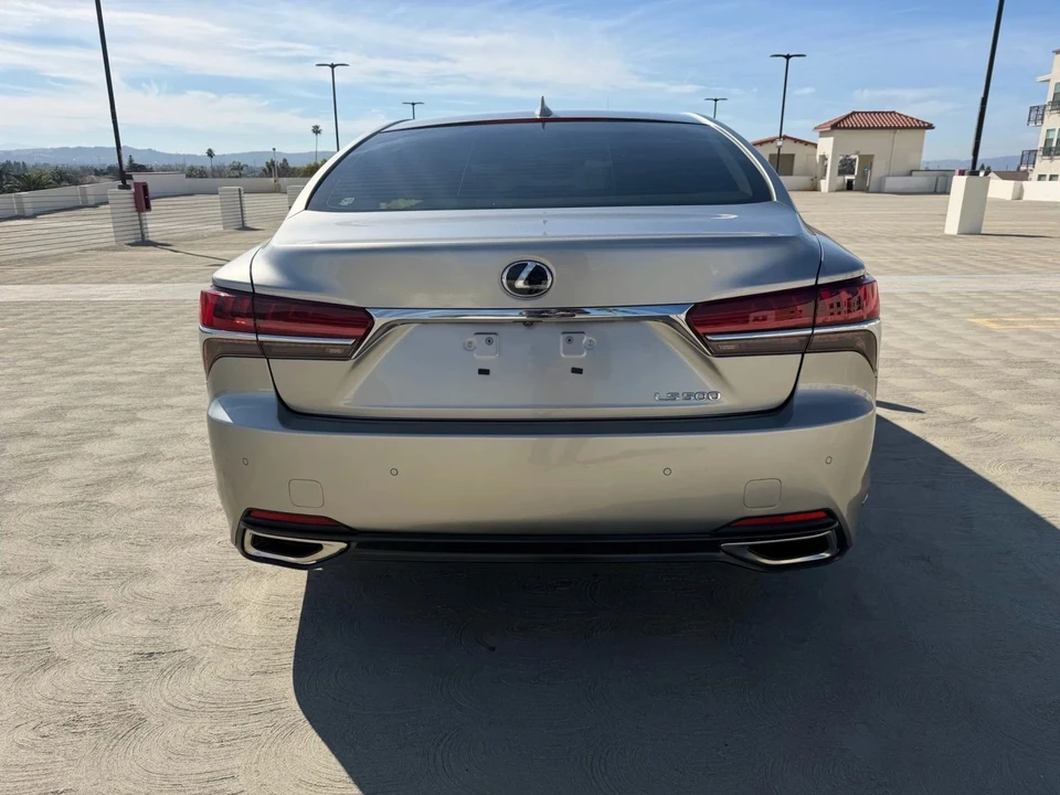 2018 Lexus LS 5th Gen - Image 4 of 20