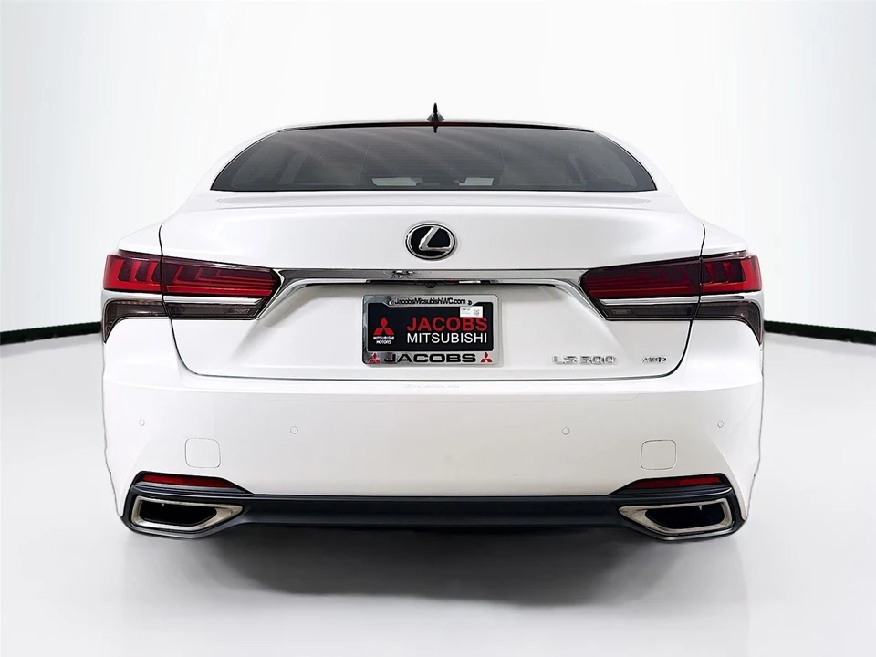 2018 Lexus LS 5th Gen - Image 28 of 31