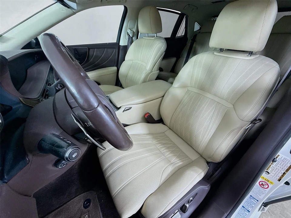 2018 Lexus LS 5th Gen - Image 2 of 19