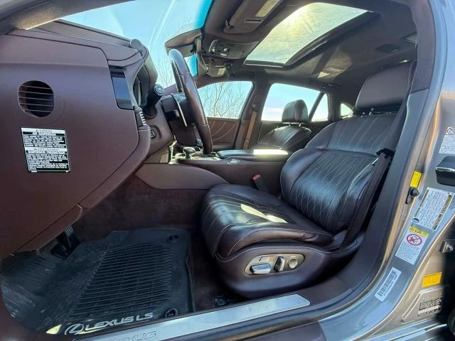 2018 Lexus LS 5th Gen - Image 14 of 20