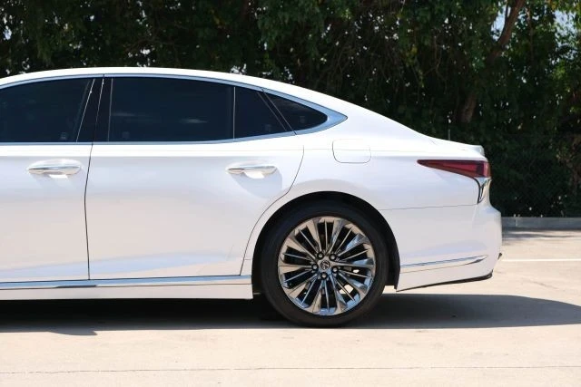 2018 Lexus LS 5th Gen - Image 8 of 21