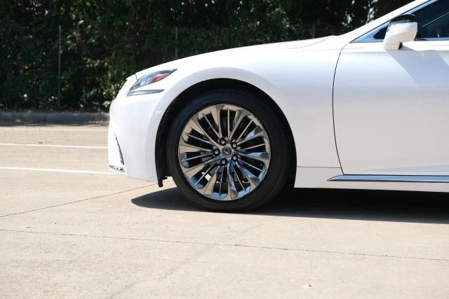 2018 Lexus LS 5th Gen - Image 9 of 21