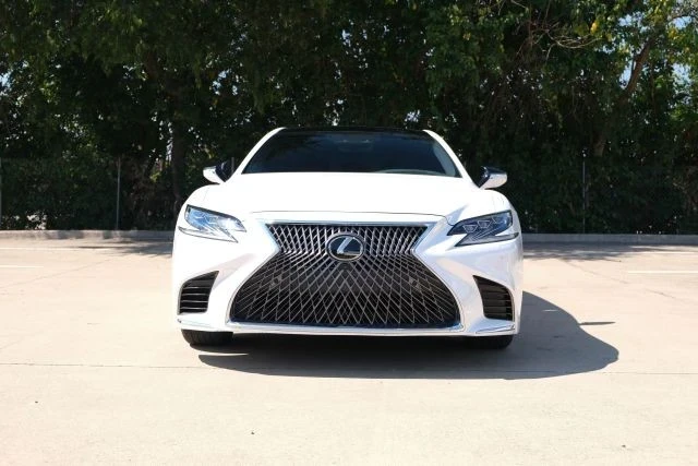 2018 Lexus LS 5th Gen - Image 3 of 21