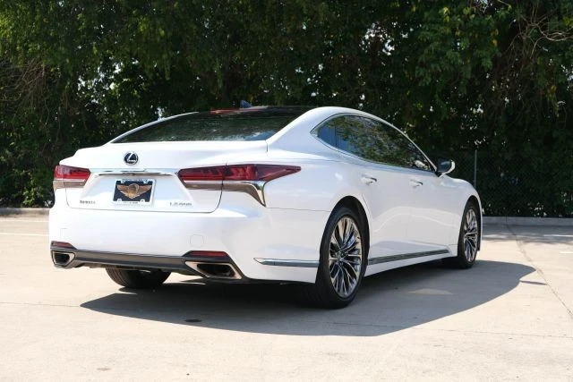 2018 Lexus LS 5th Gen - Image 15 of 21