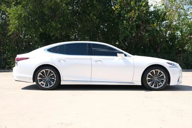 2018 Lexus LS 5th Gen - Image 11 of 21
