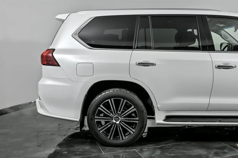 2018 Lexus LX 4th Gen - Image 11 of 21