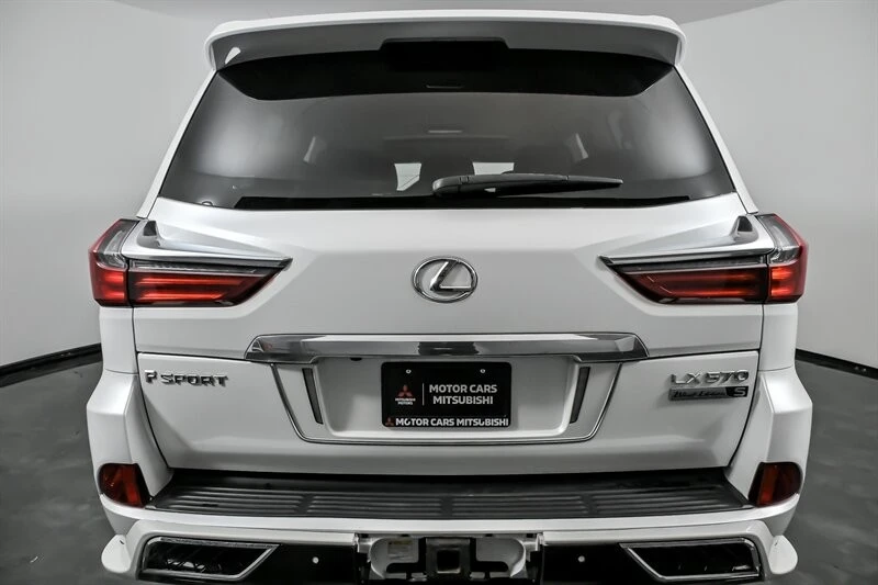 2018 Lexus LX 4th Gen - Image 9 of 21