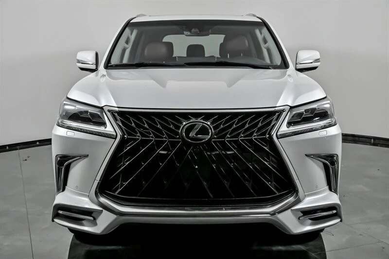 2018 Lexus LX 4th Gen - Image 4 of 21