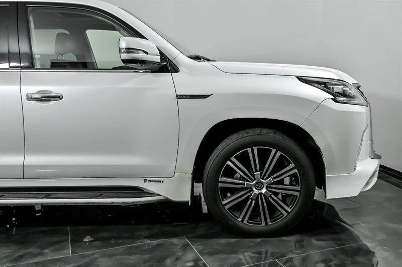 2018 Lexus LX 4th Gen - Image 12 of 21