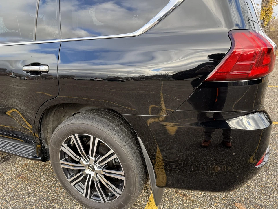2018 Lexus LX 3rd Gen - Image 23 of 31