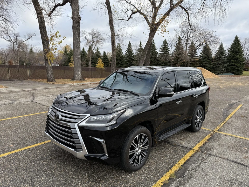 2018 Lexus LX 3rd Gen - Image 2 of 31