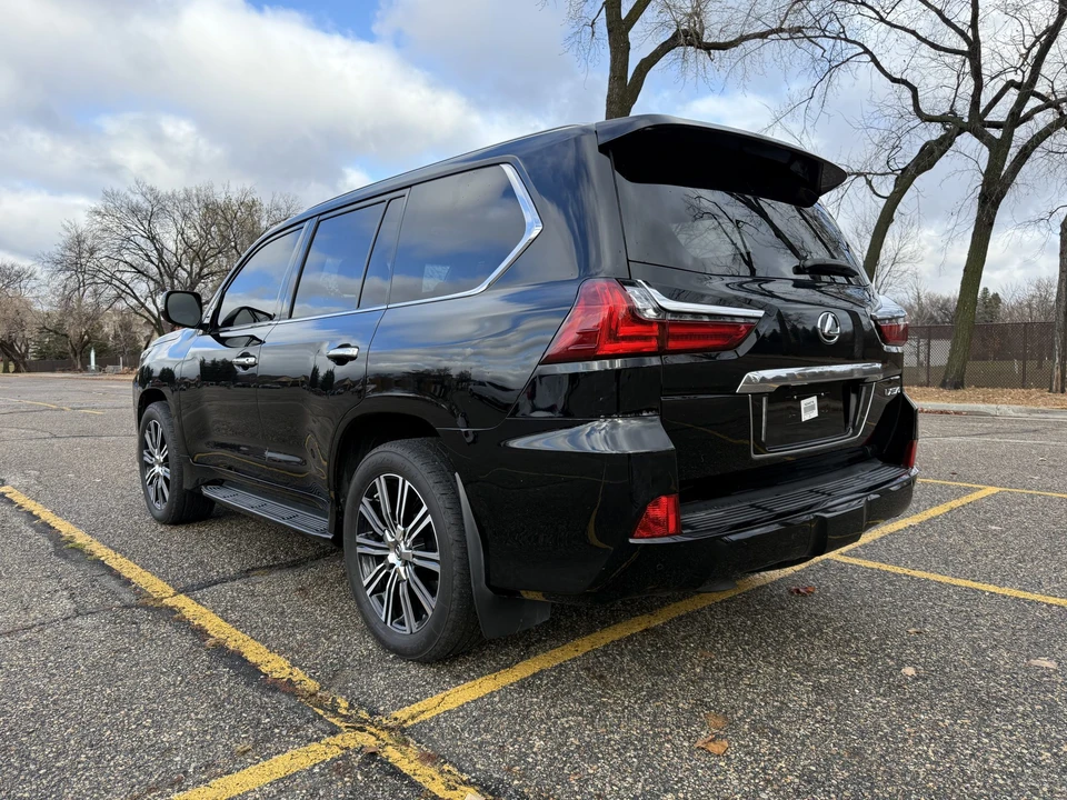 2018 Lexus LX 3rd Gen - Image 7 of 31