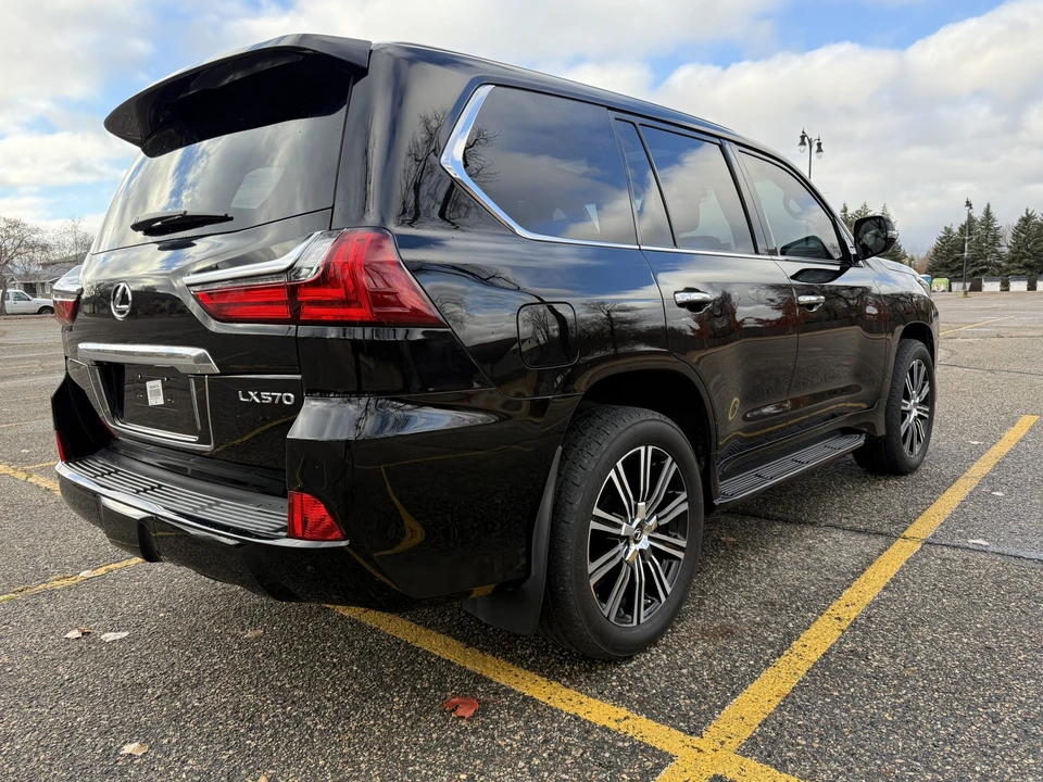 2018 Lexus LX 3rd Gen - Image 10 of 31