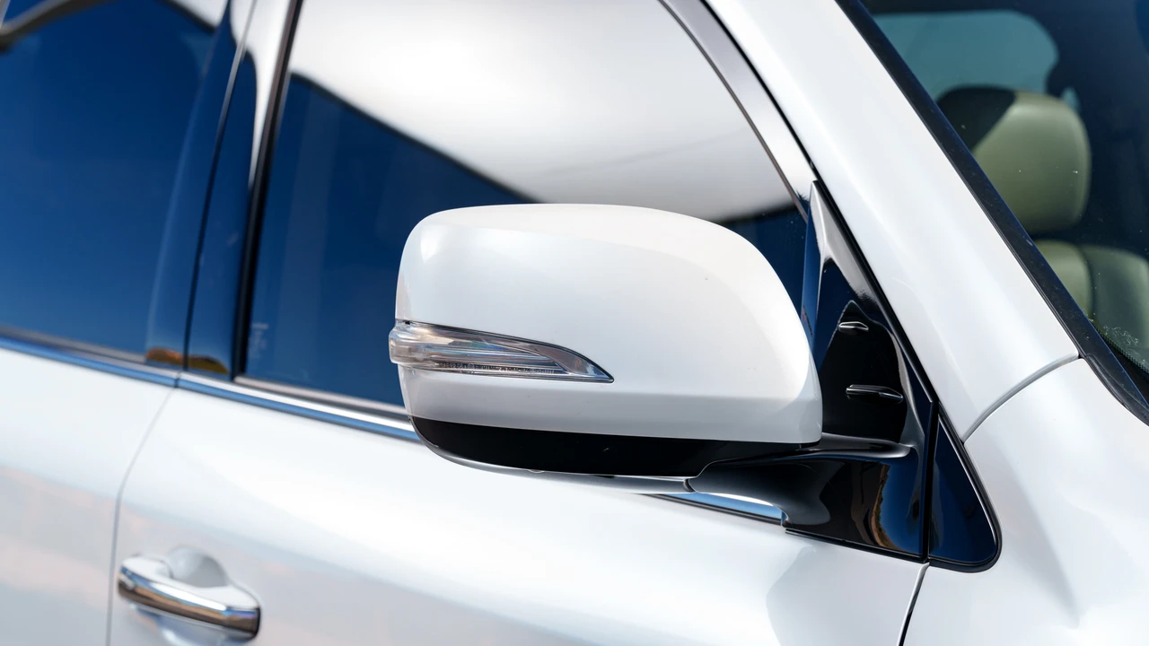 2018 Lexus LX 3rd Gen - Image 31 of 31