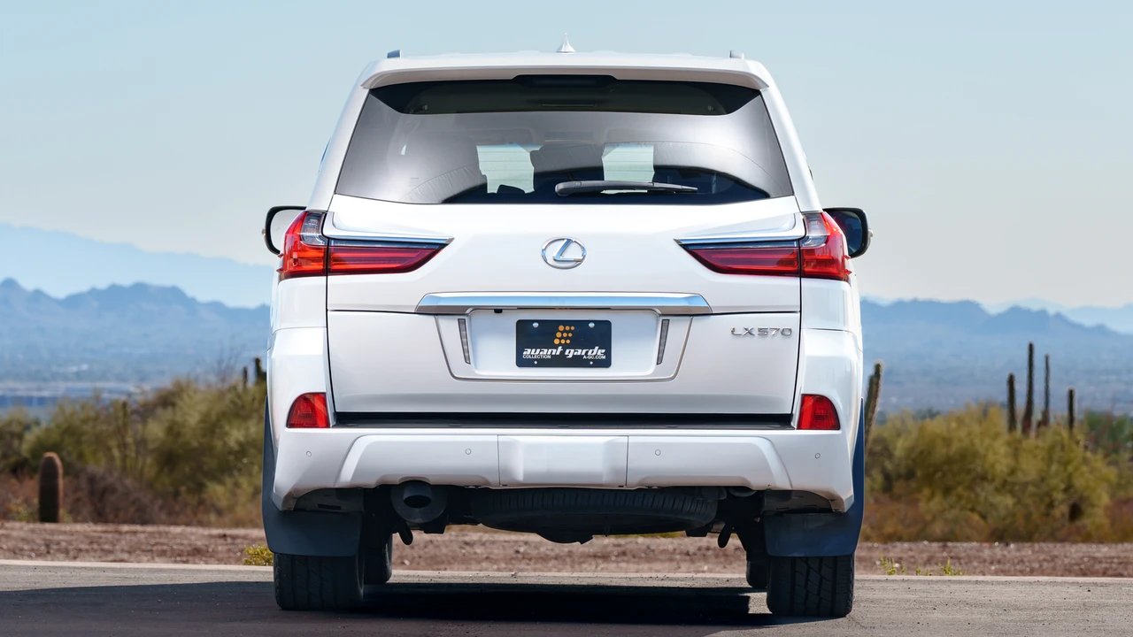2018 Lexus LX 3rd Gen - Image 6 of 31