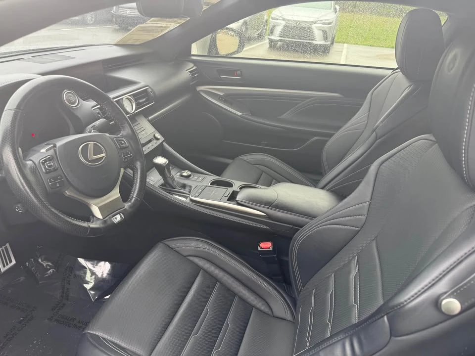 2018 Lexus RC - Image 10 of 19