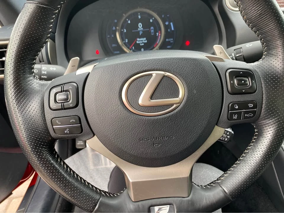 2018 Lexus RC - Image 12 of 16