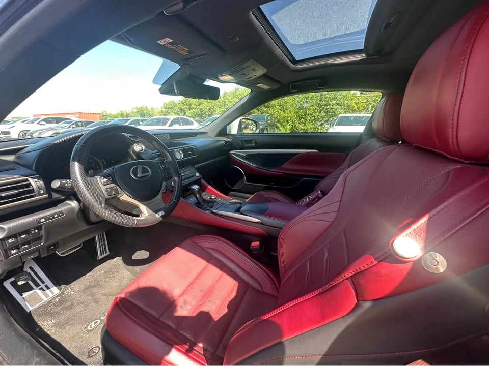 2018 Lexus RC - Image 4 of 10