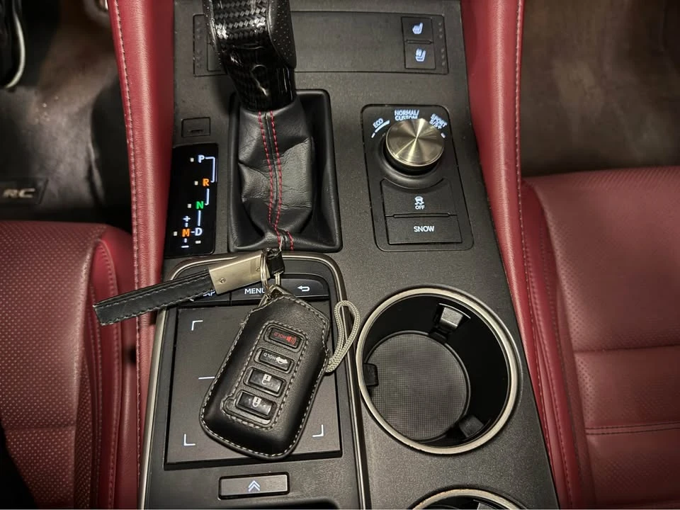 2018 Lexus RC - Image 11 of 14