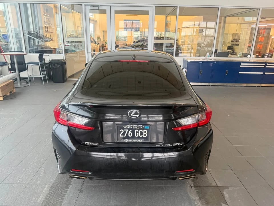 2018 Lexus RC - Image 4 of 12