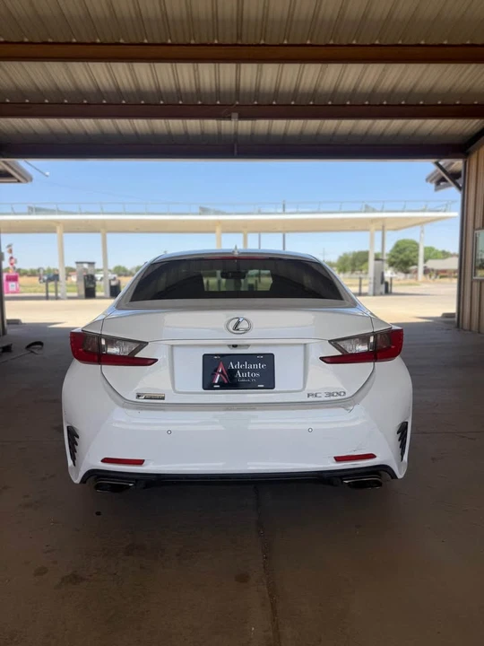 2018 Lexus RC - Image 5 of 11