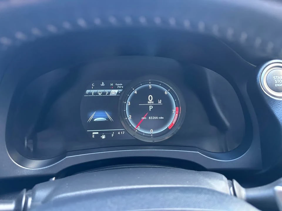 2018 Lexus RC - Image 10 of 13