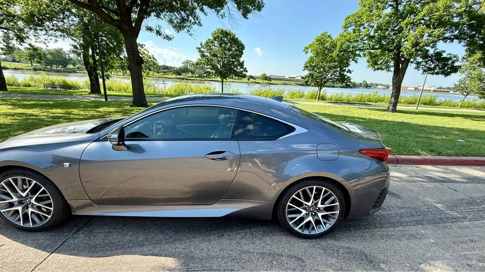 2018 Lexus RC F - Image 15 of 20