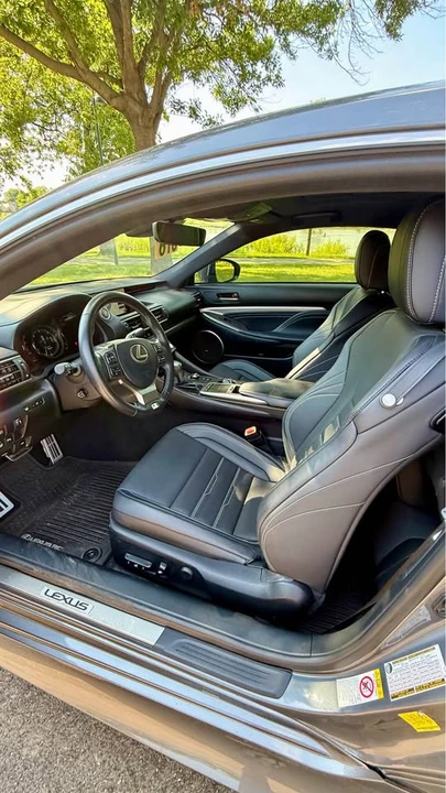 2018 Lexus RC F - Image 9 of 20